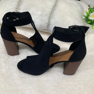 Universal Thread Women's Heels Sz 9